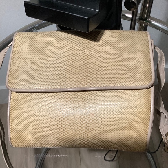 SALVATORE FERRAGAMO handbag, bag, purse - Picture 1 of 8